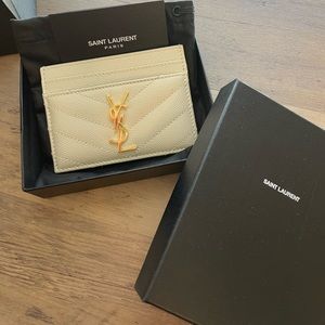 💯 Authentic Saint Laurent Credit Card Holder in grain leather